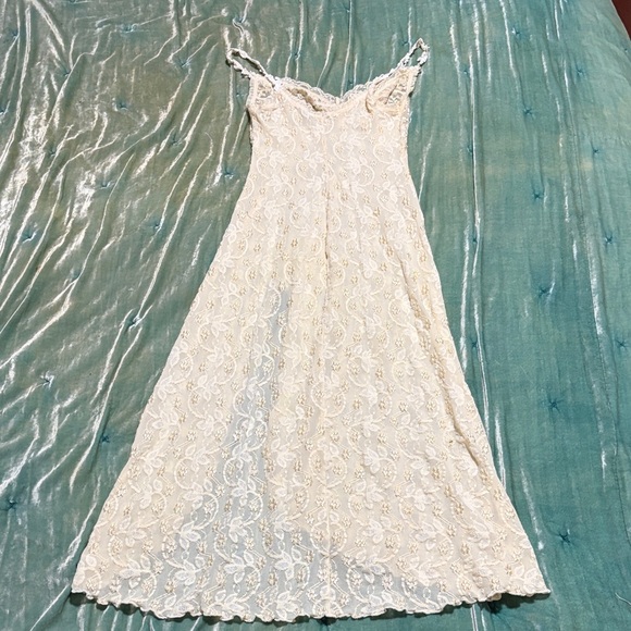 Vintage ivory lace nightgown by Claire Pettibone • Size XS • Pre-owned - Picture 2 of 8